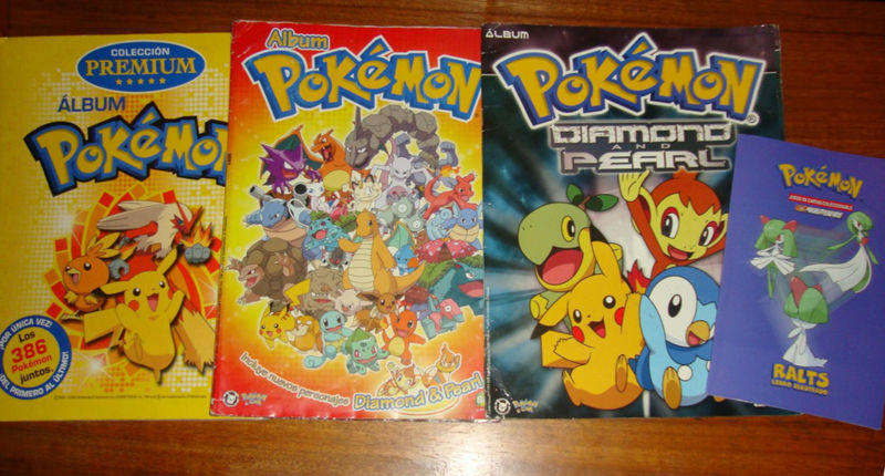 File:Chilean Pokémon Albums.jpg